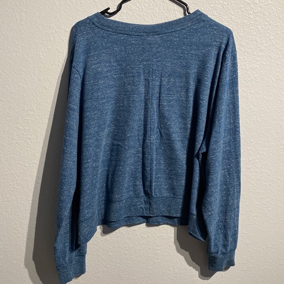 🆕 WOT, 1X Long sleeve Nike top, so soft! - Picture 7 of 8